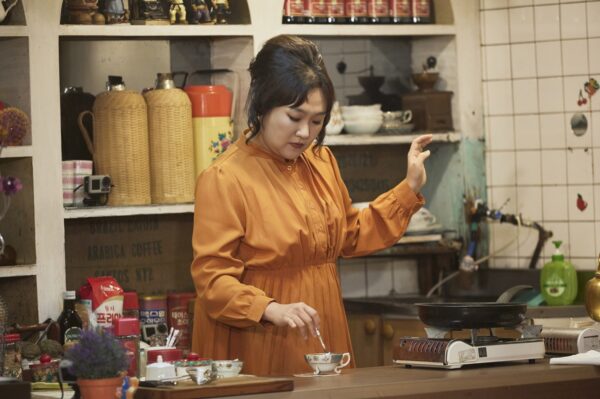 쿠팡플레이, '자매다방' '모범택시3' 배우들과 폭소 파티